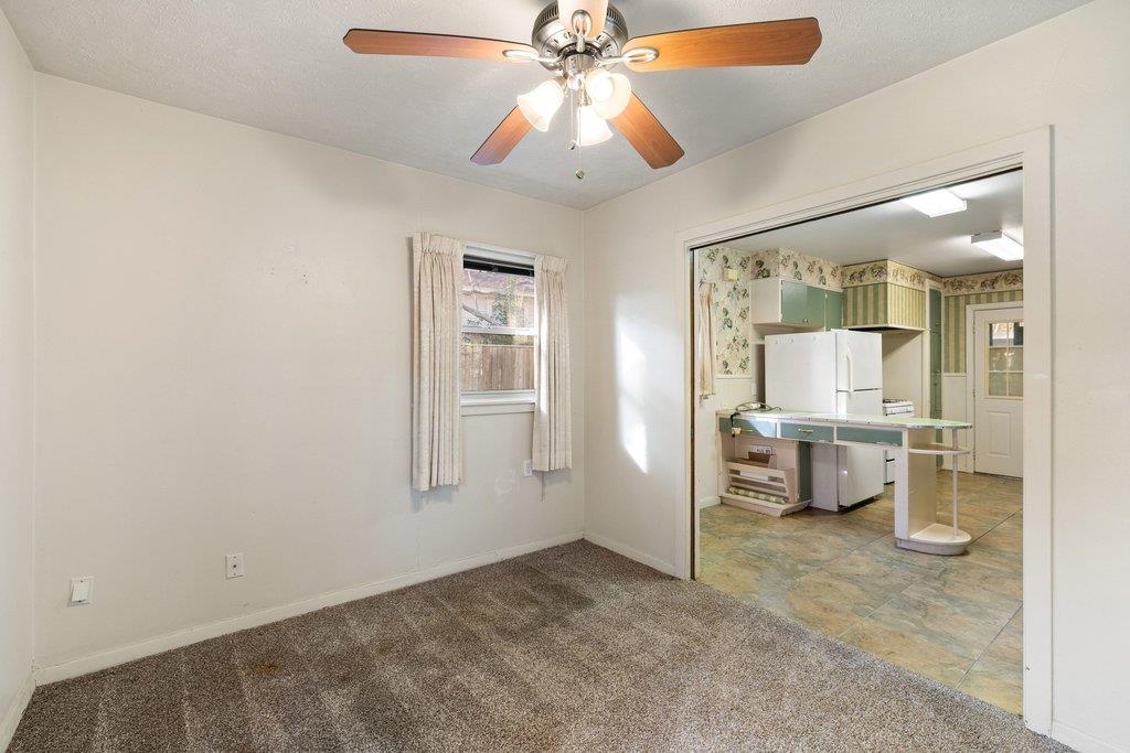2004 Griswold Lane | Tarrytown