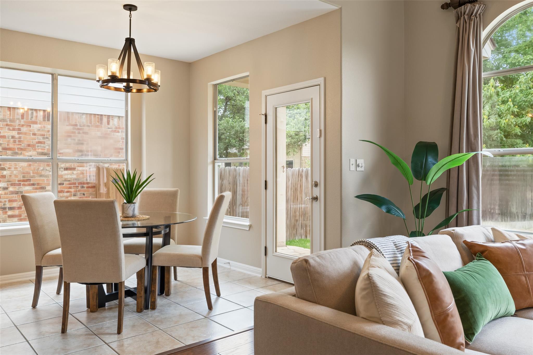11121 Sandstone TRL for Lease