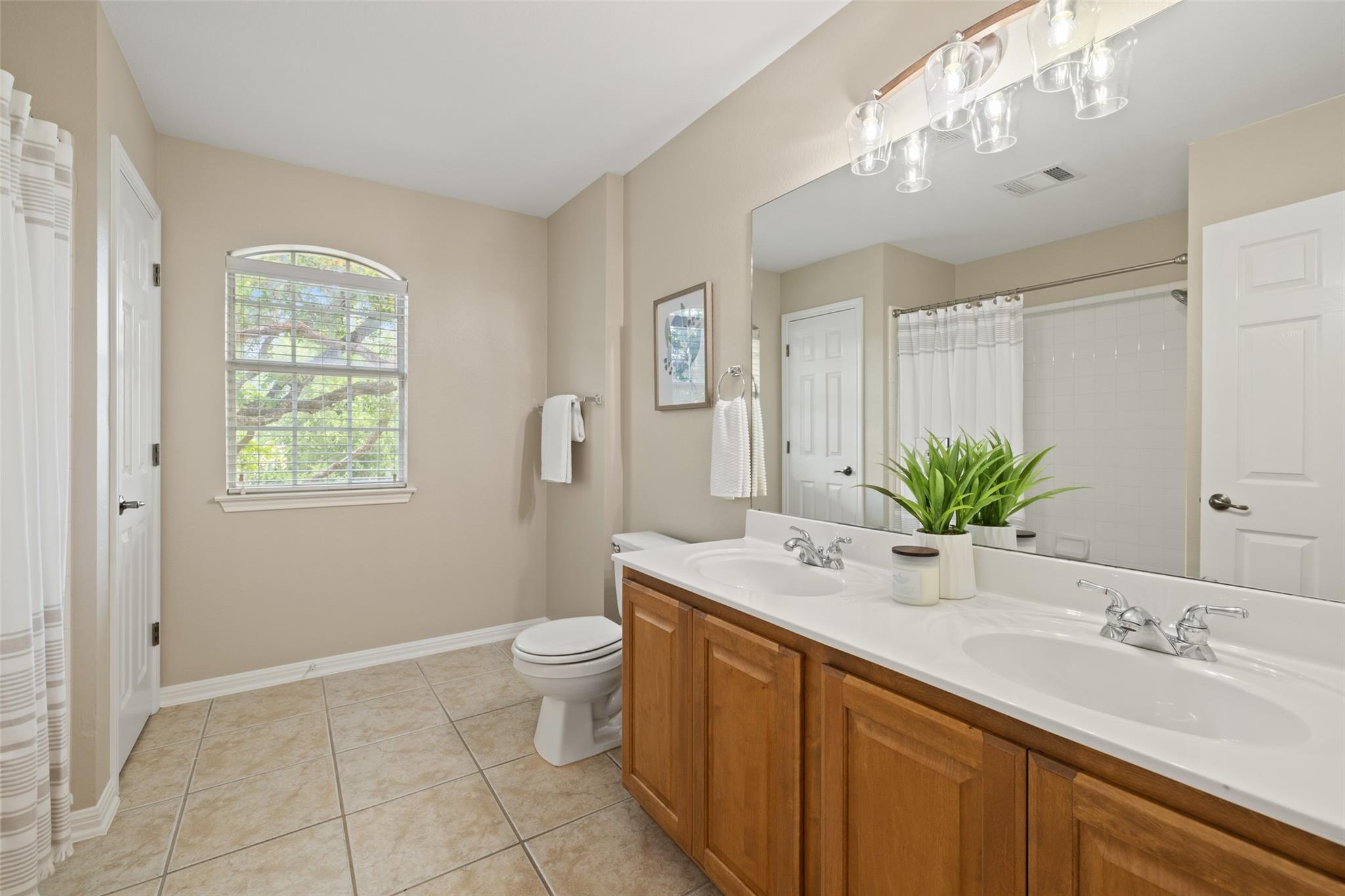 11121 Sandstone TRL for Lease