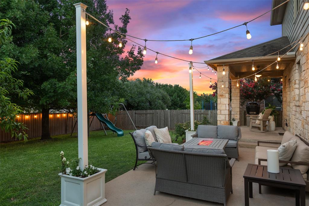 1907 Colony Glen LN