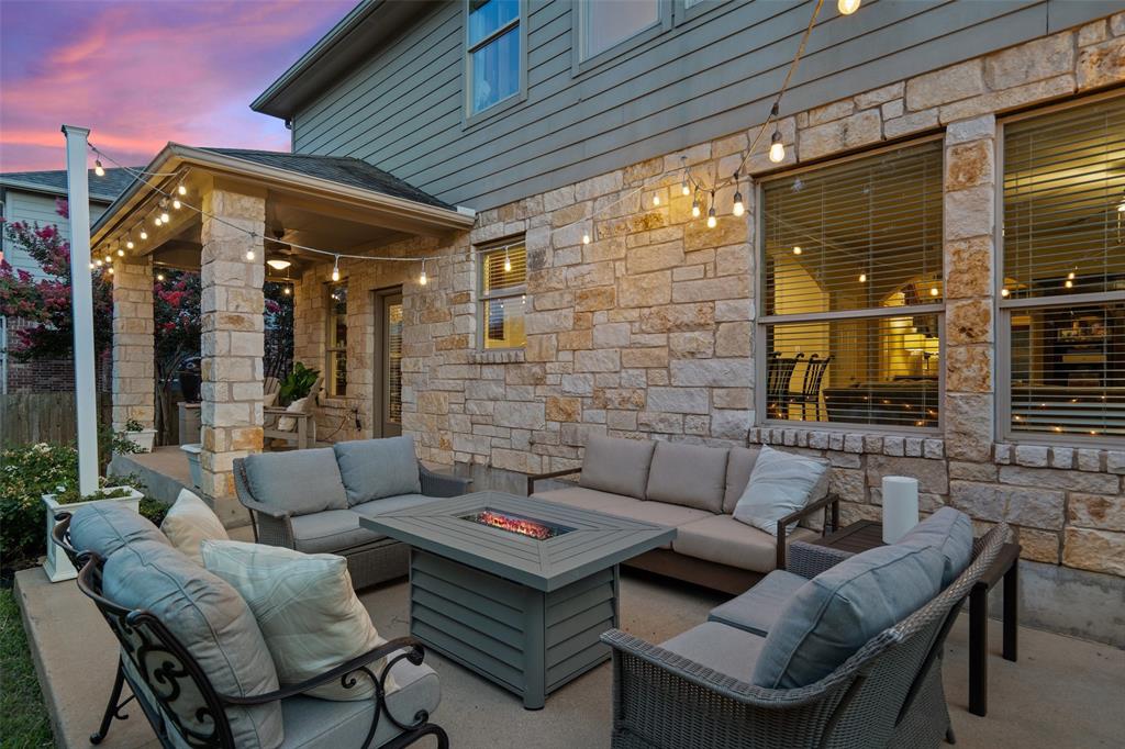 1907 Colony Glen LN
