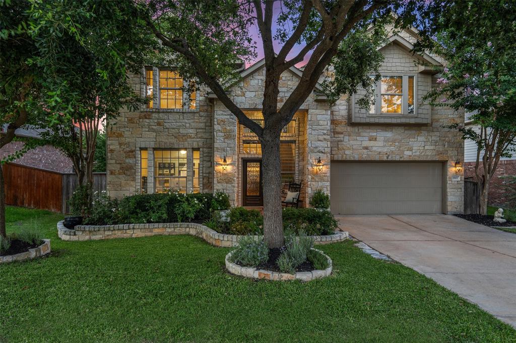 1907 Colony Glen LN