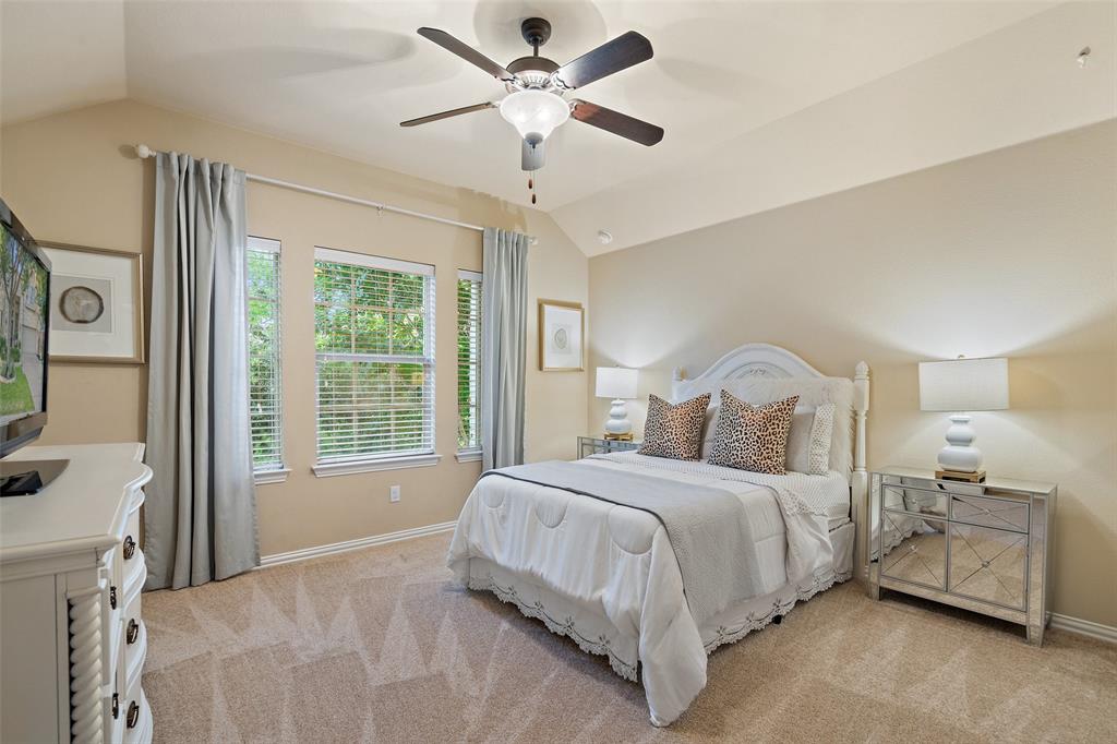 1907 Colony Glen LN