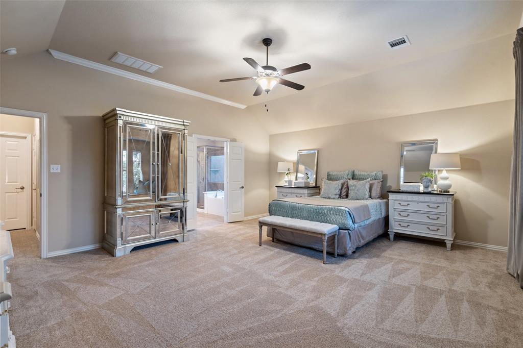 1907 Colony Glen LN
