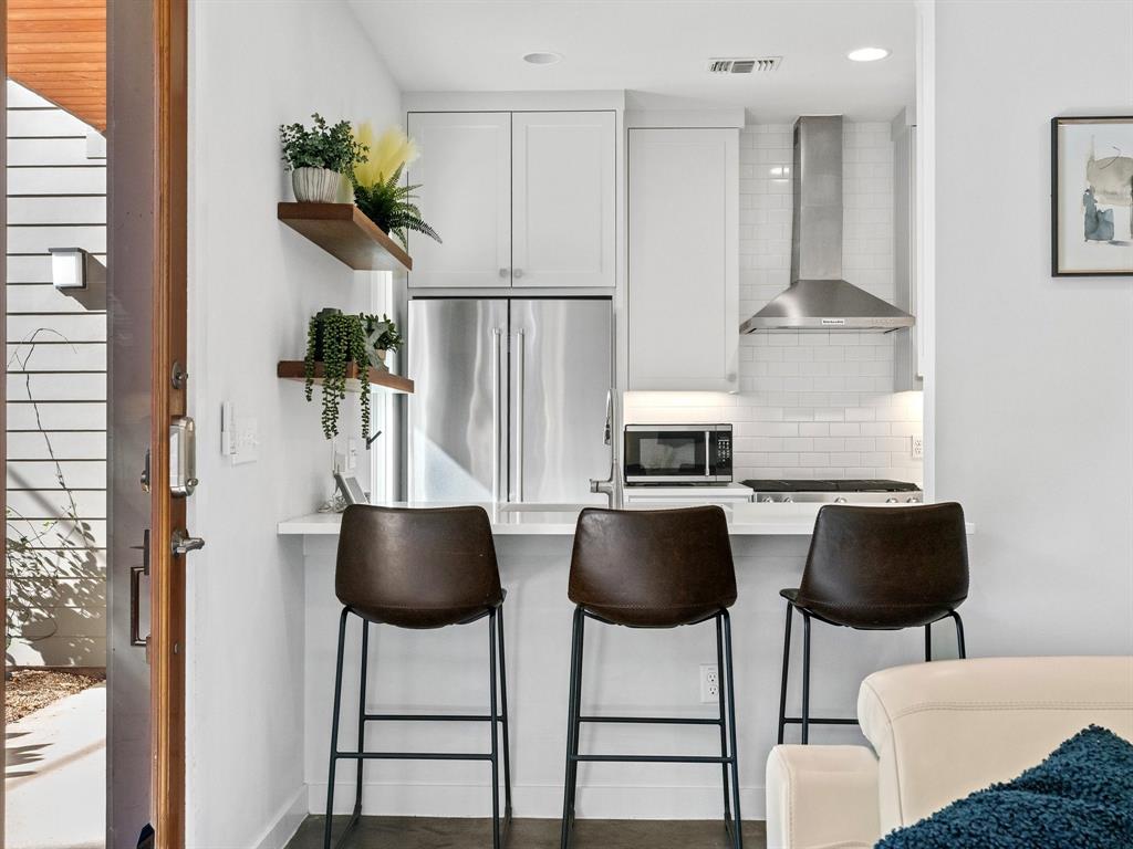 1605 Willow ST Unit: B