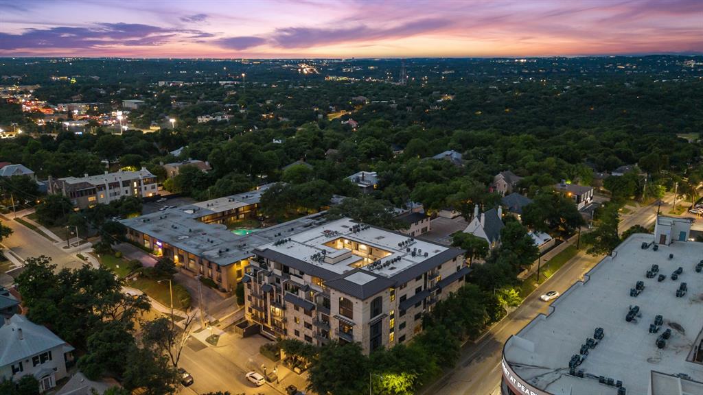 1812 West Ave # 202