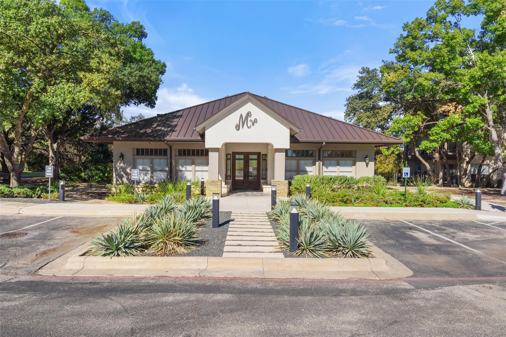 6000 Shepherd Mountain CV # 804