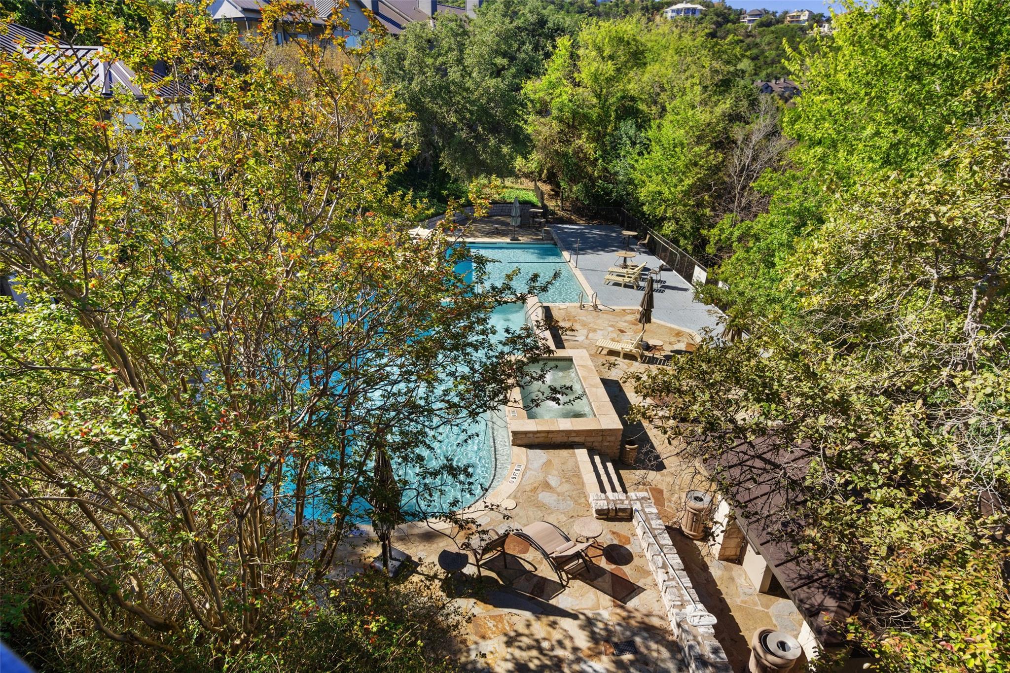 6000 Shepherd Mountain CV # 804