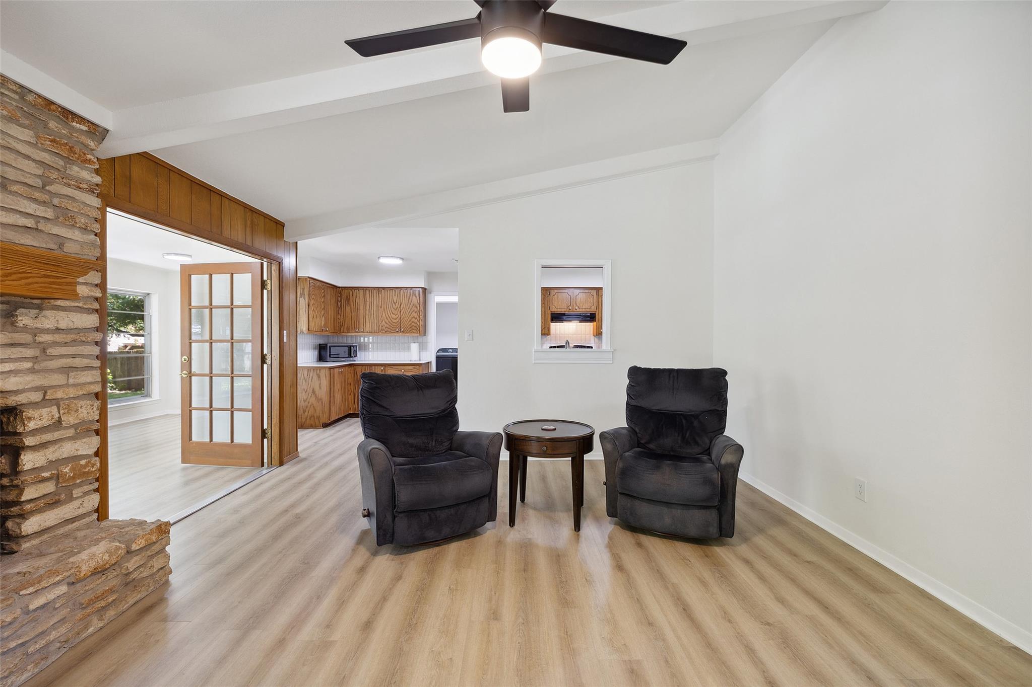106 Live Oak Drive Georgetown TX - Home for Sale $375,000