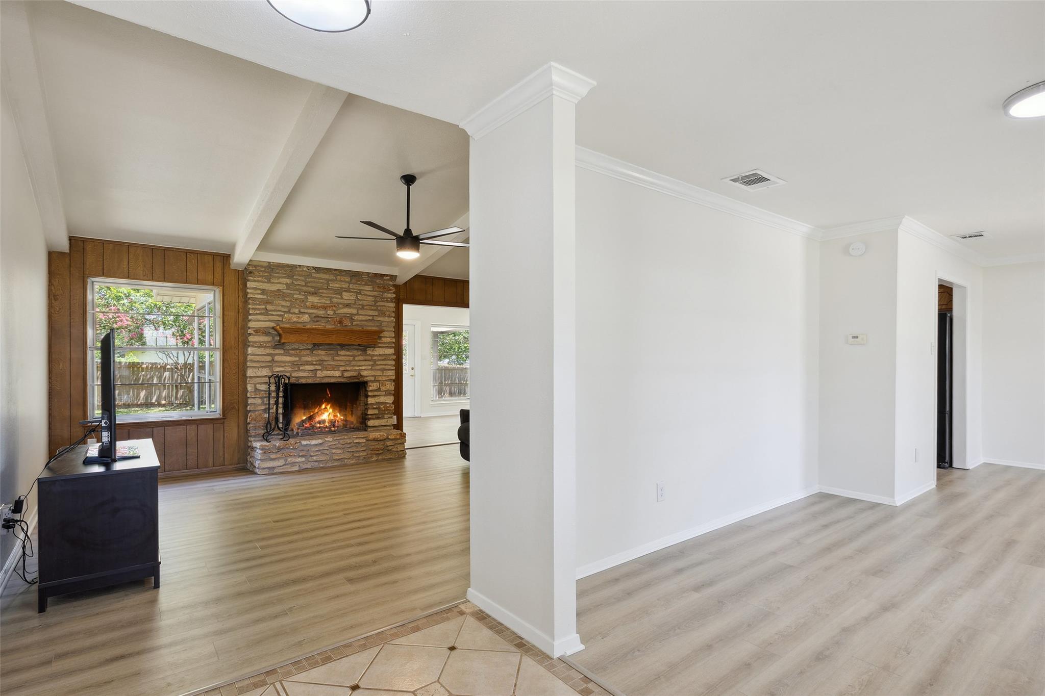 106 Live Oak Drive Georgetown TX - Home for Sale $375,000