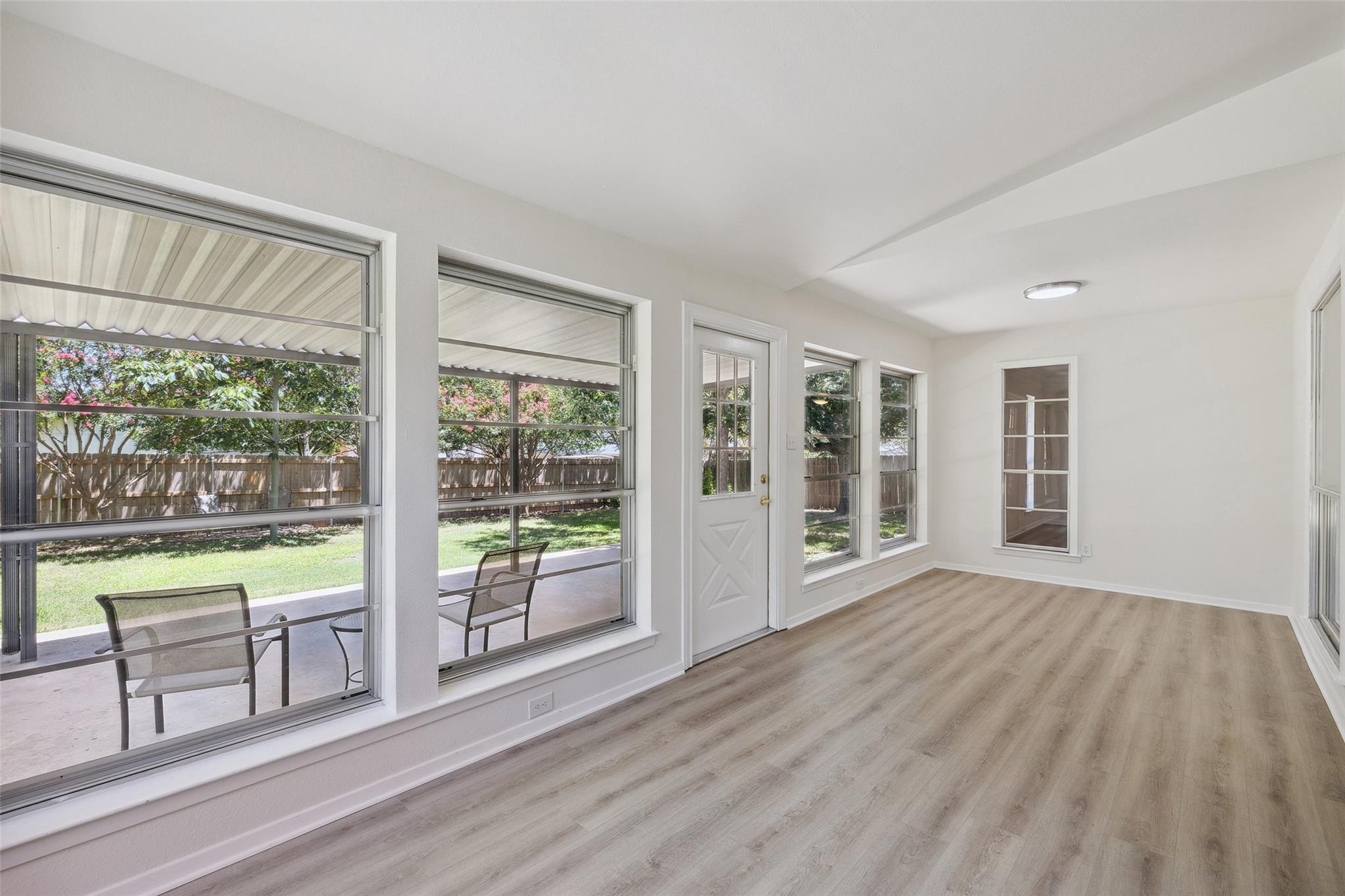 106 Live Oak Drive Georgetown TX - Home for Sale $375,000