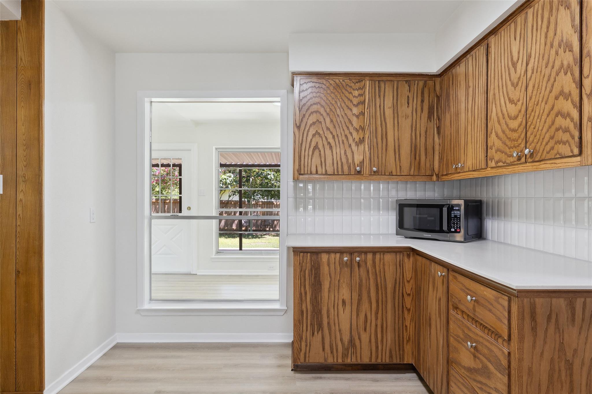 106 Live Oak Drive Georgetown TX - Home for Sale $375,000