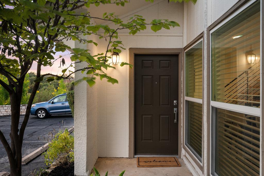 6910 Hart LN # 706, Austin Unit: 706