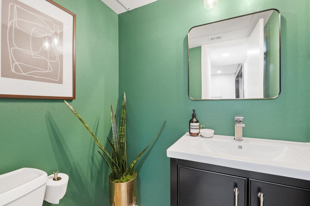 6910 Hart LN # 706, Austin Unit: 706