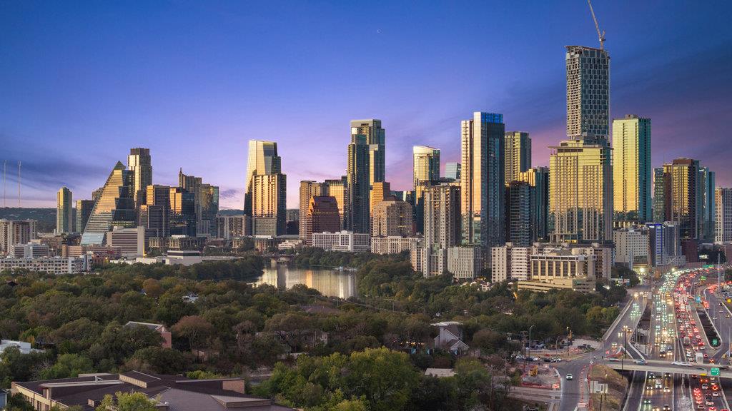   1505 Summit St | Updated Elmhurst Ranch Minutes from Downtown Austin