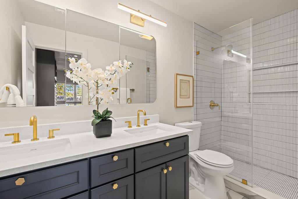   1505 Summit St | Updated Elmhurst Ranch Minutes from Downtown Austin