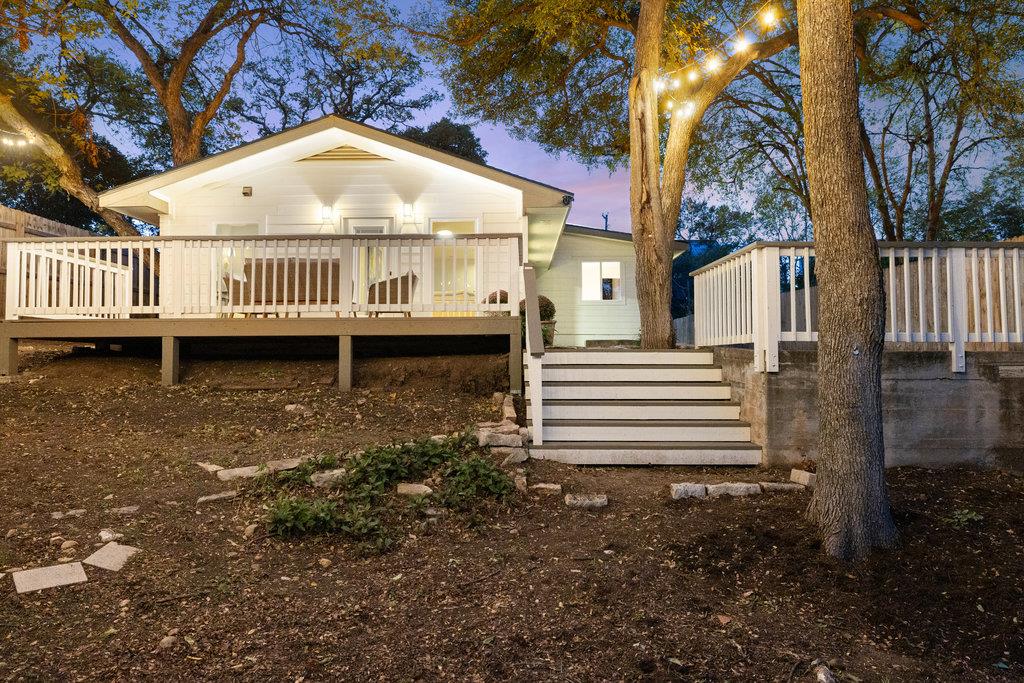   1505 Summit St | Updated Elmhurst Ranch Minutes from Downtown Austin