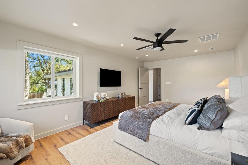   1505 Summit St | Updated Elmhurst Ranch Minutes from Downtown Austin