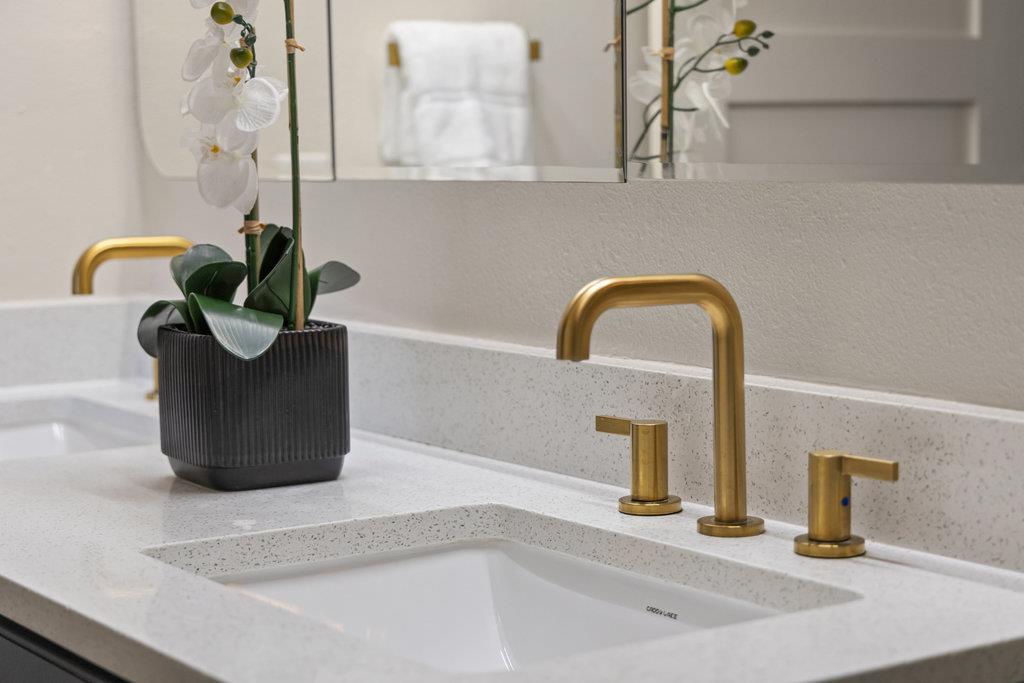   1505 Summit St | Updated Elmhurst Ranch Minutes from Downtown Austin