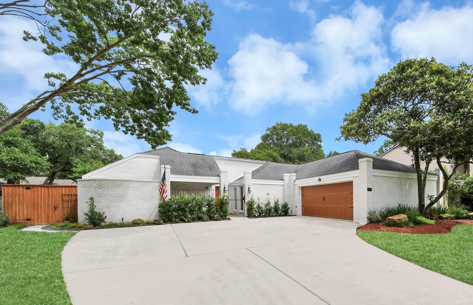 11906 Pebble Rock Drive
