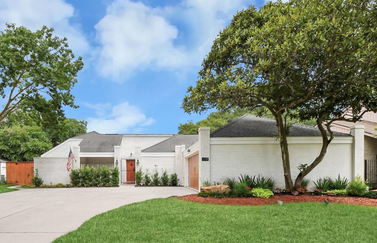 11906 Pebble Rock Drive