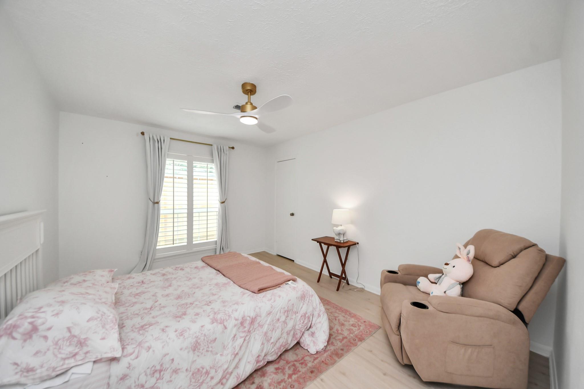 11906 Pebble Rock Drive