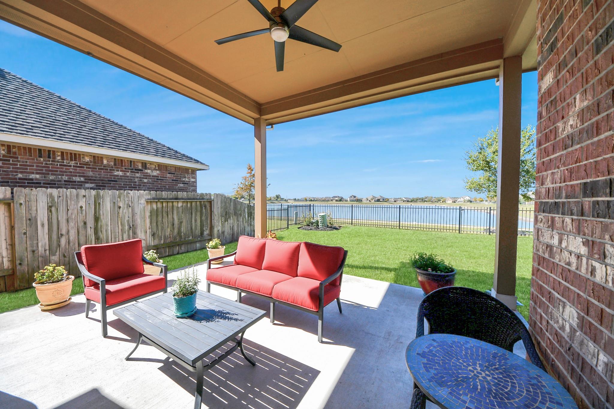 19411 Lake Ridge Drive