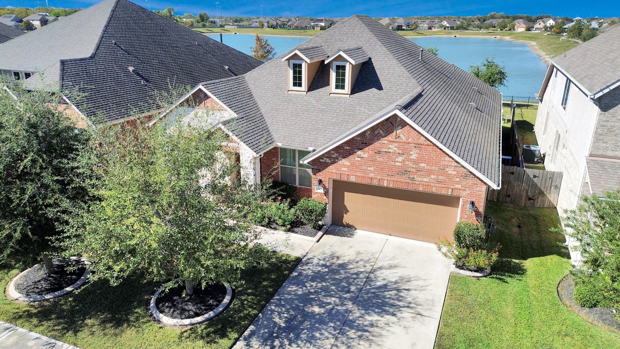 19411 Lake Ridge Drive