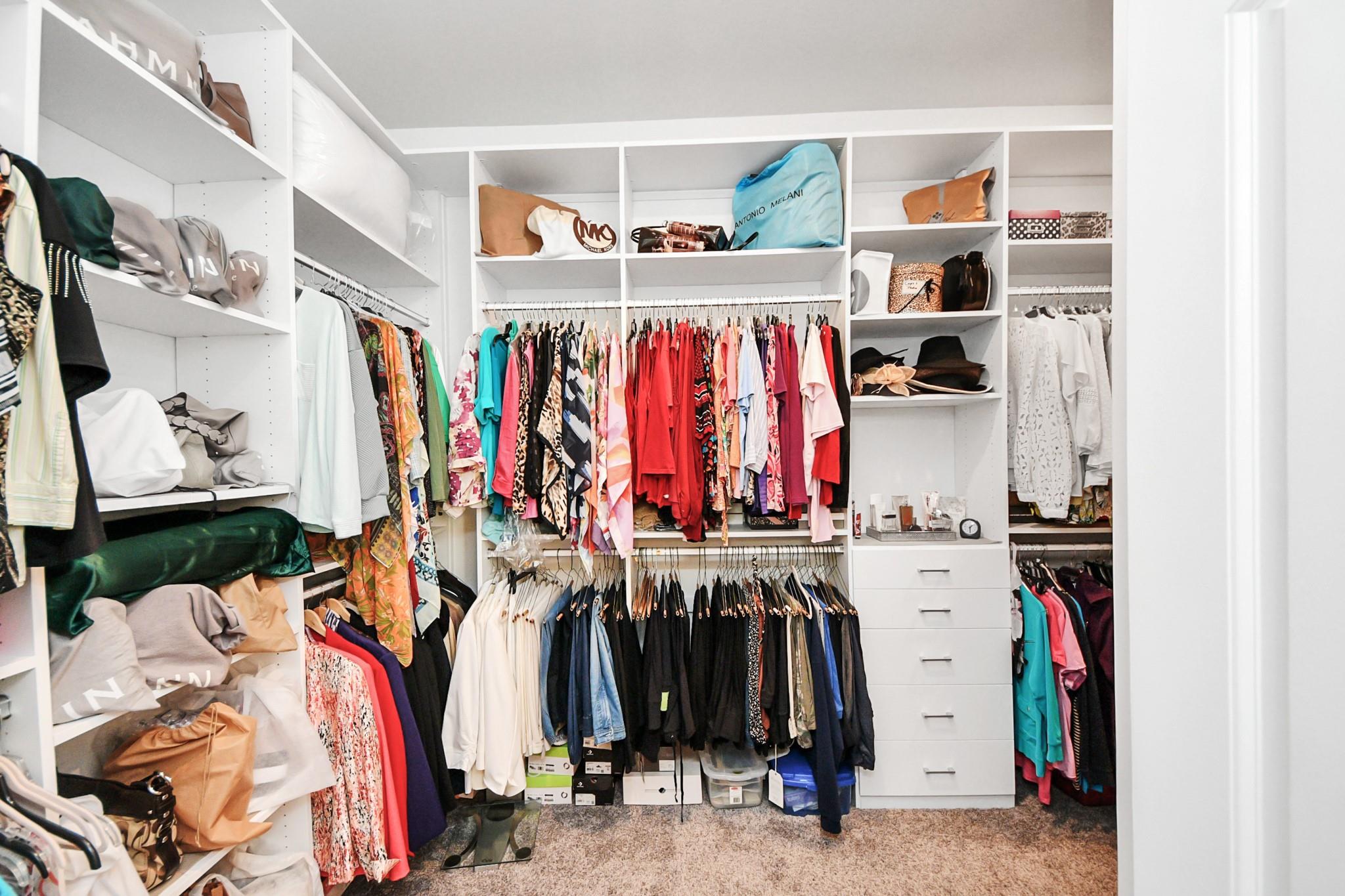 19411 Lake Ridge Drive