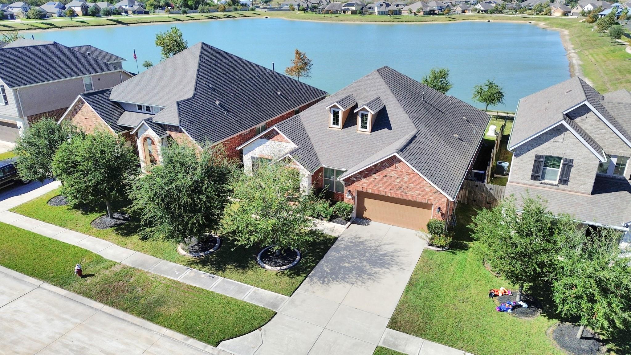 19411 Lake Ridge Drive