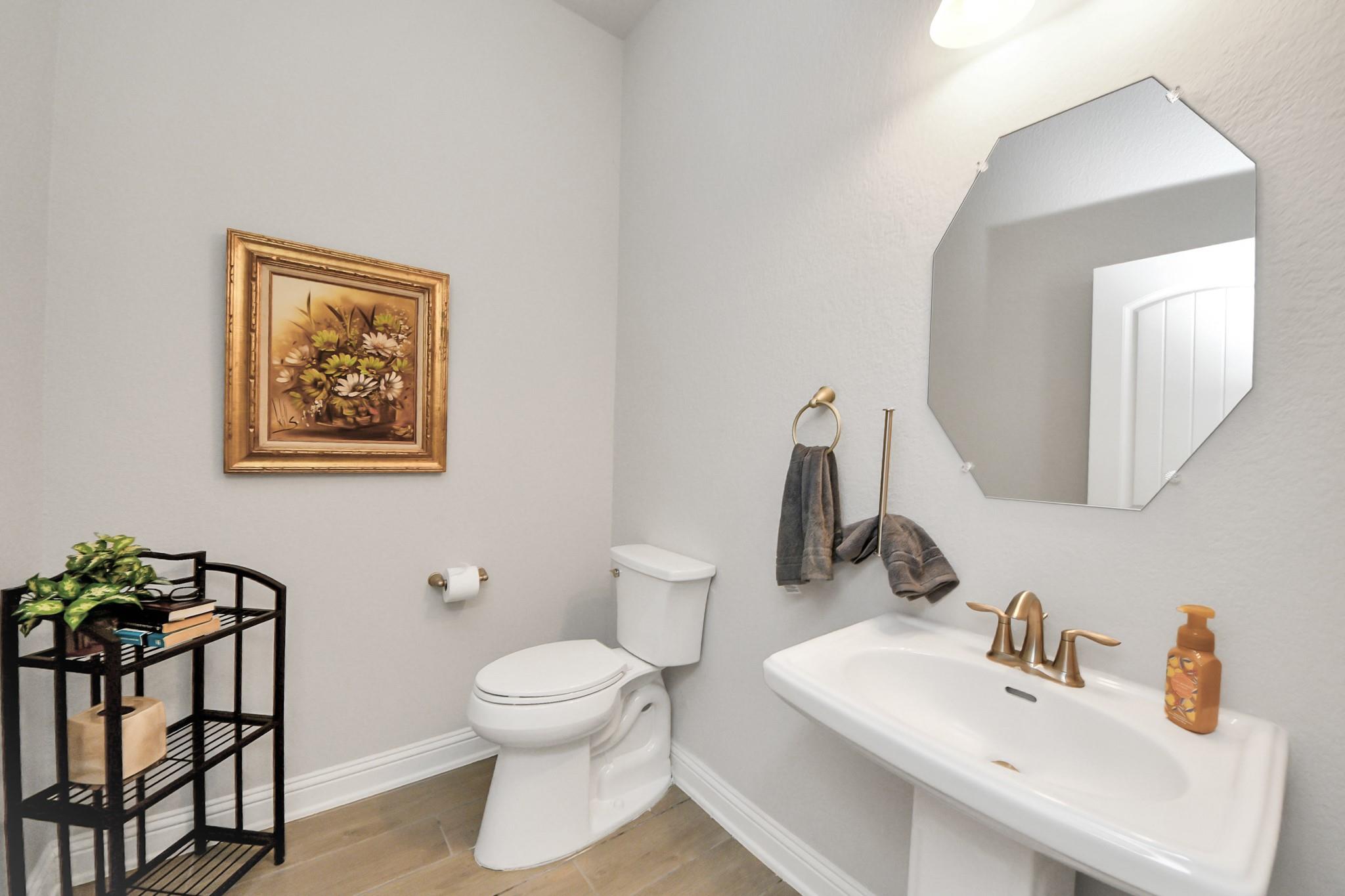 19411 Lake Ridge Drive