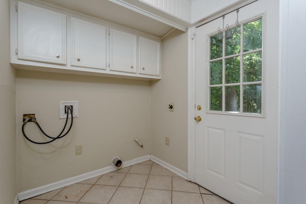 1230 Timbergrove Lane