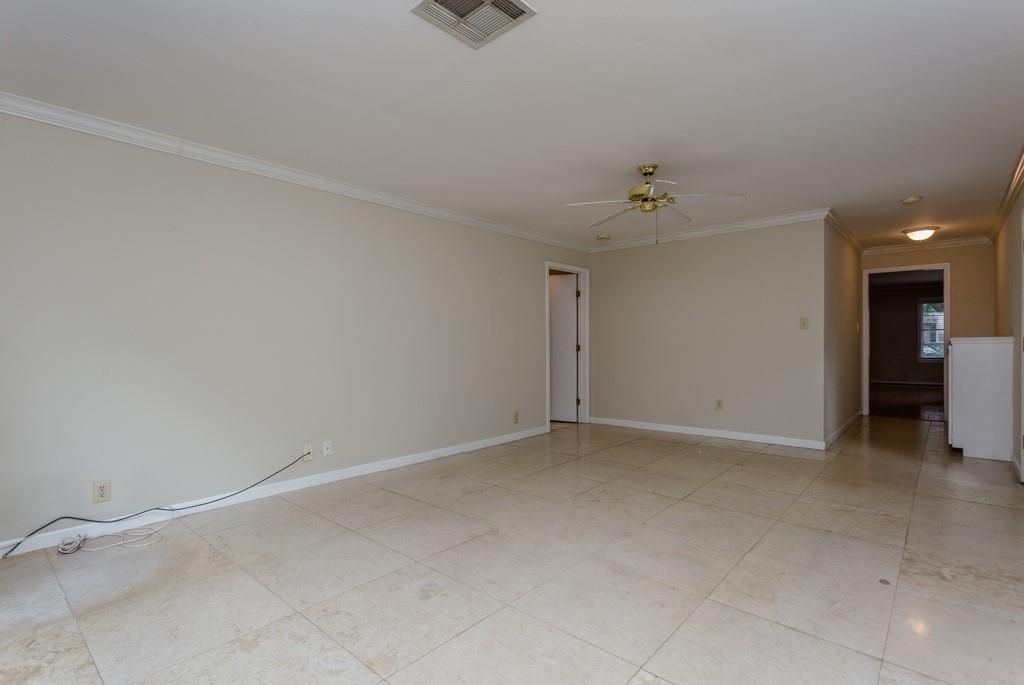 1230 Timbergrove Lane