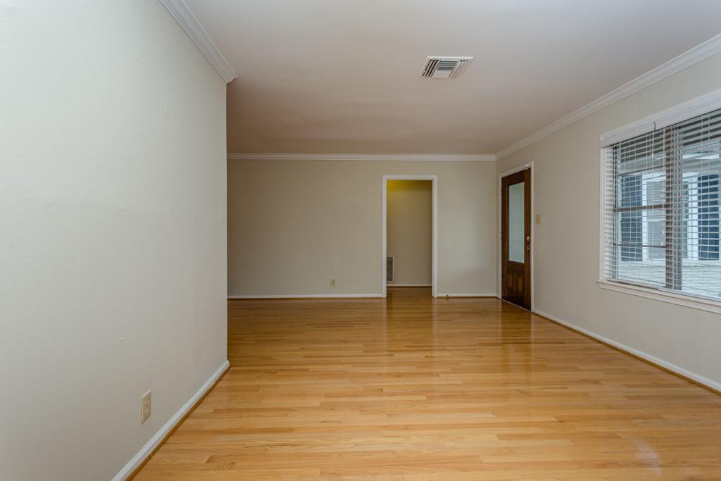 1230 Timbergrove Lane
