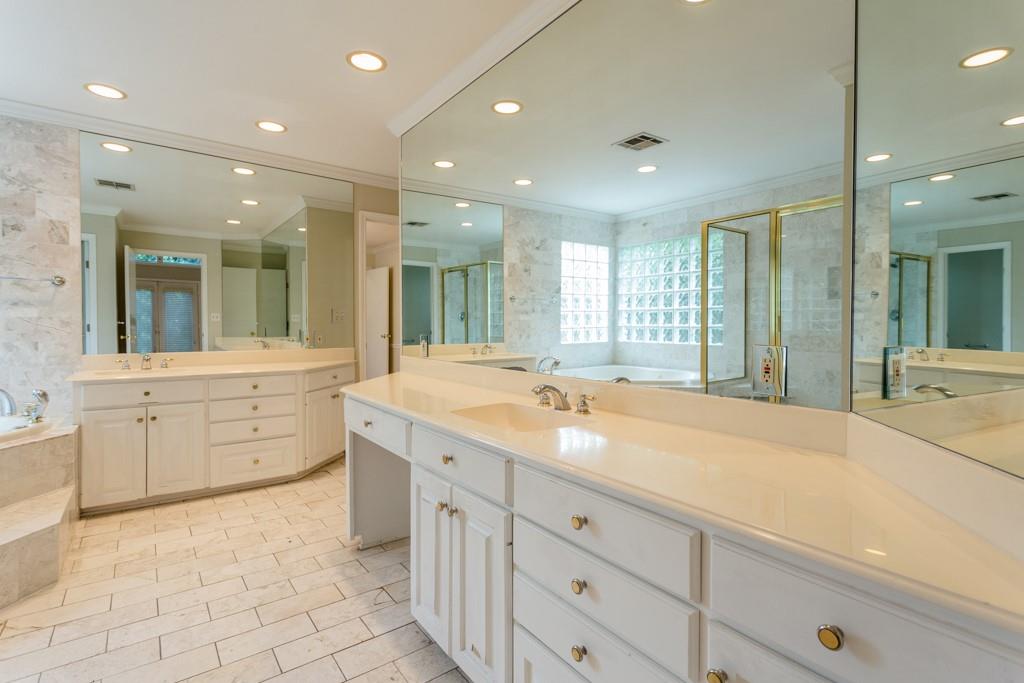 1230 Timbergrove Lane