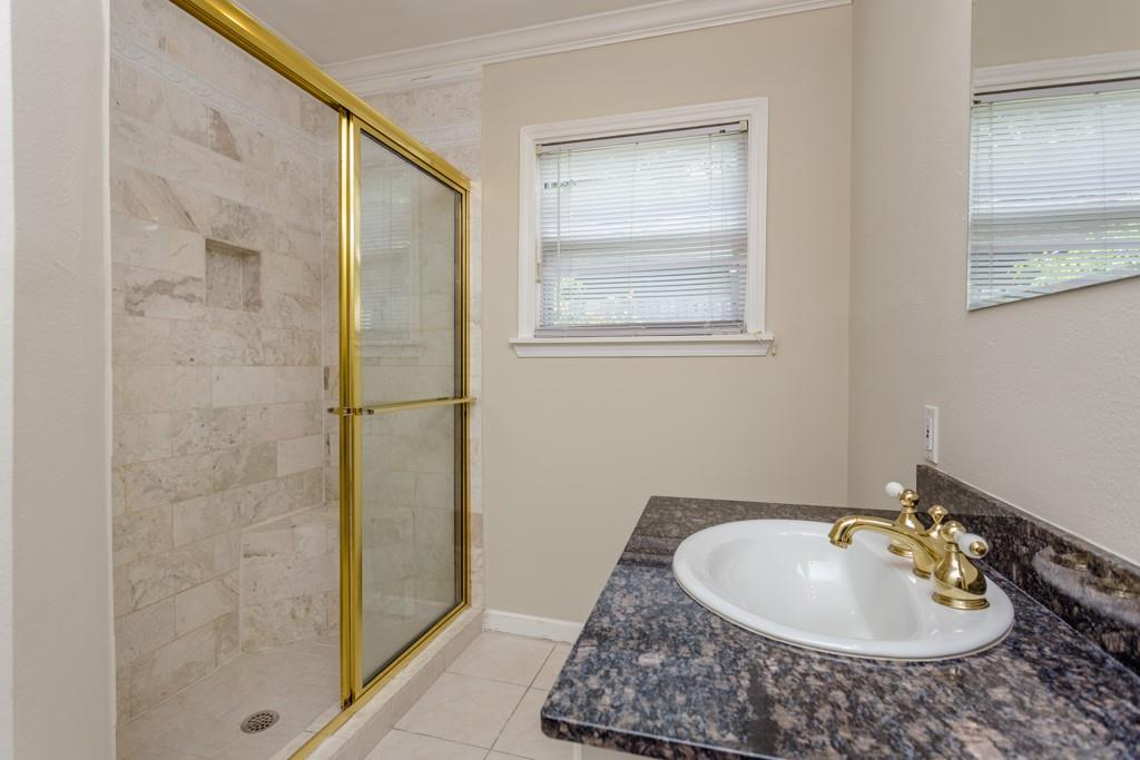 1230 Timbergrove Lane