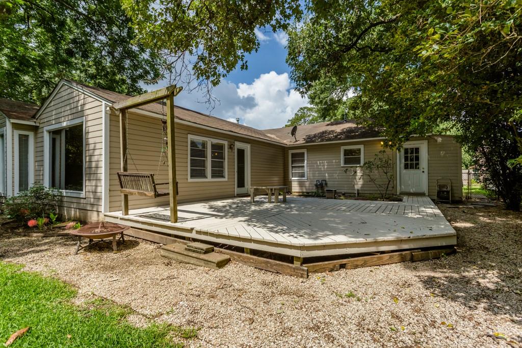 1230 Timbergrove Lane