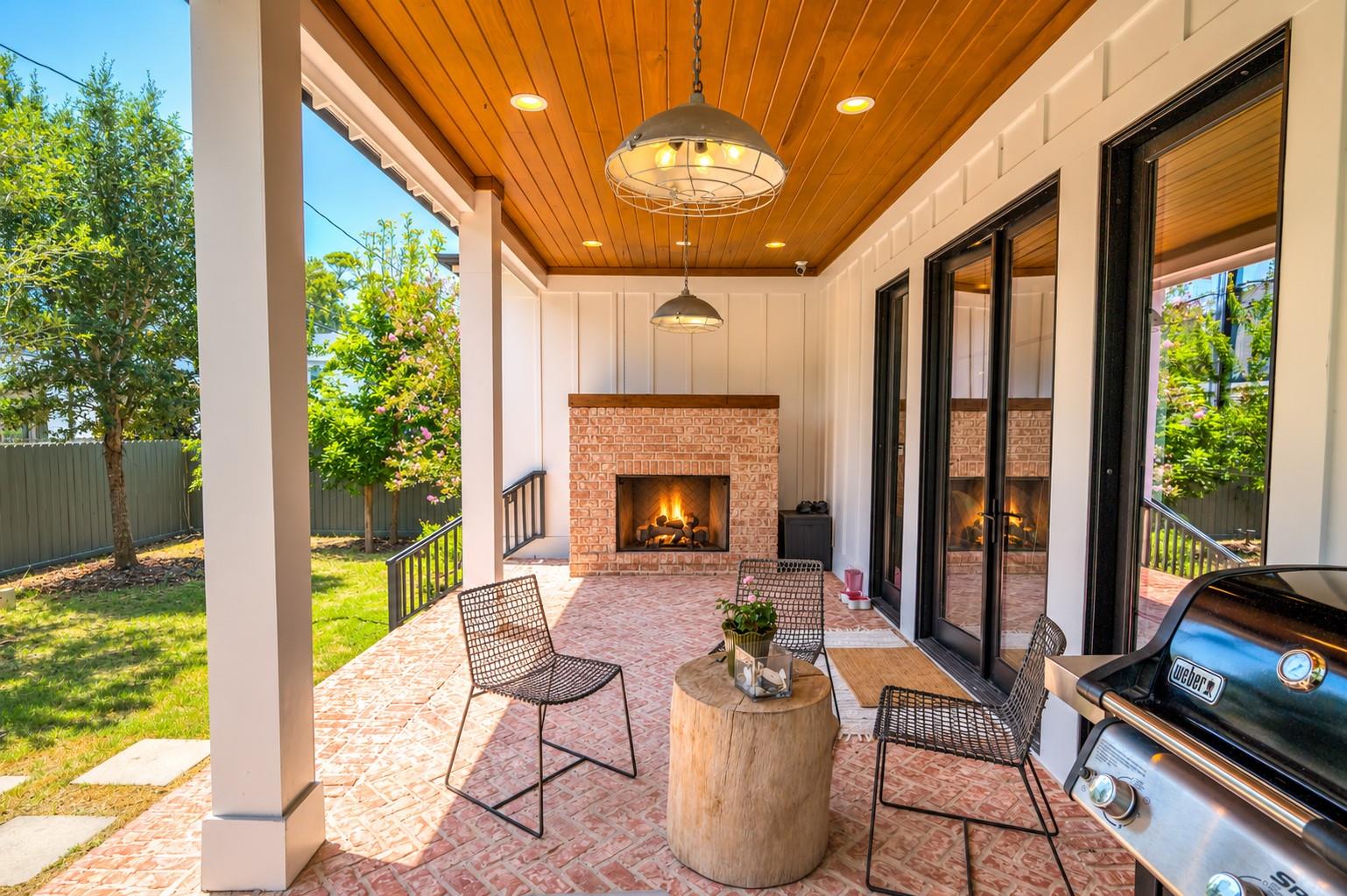 2007 Gardenia Drive