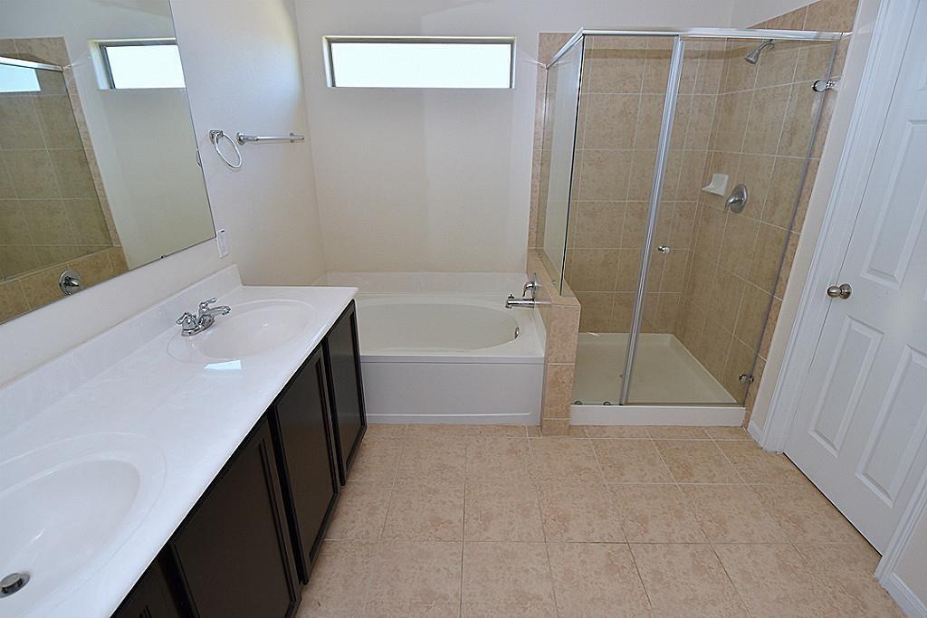 1122 Larkfield Drive