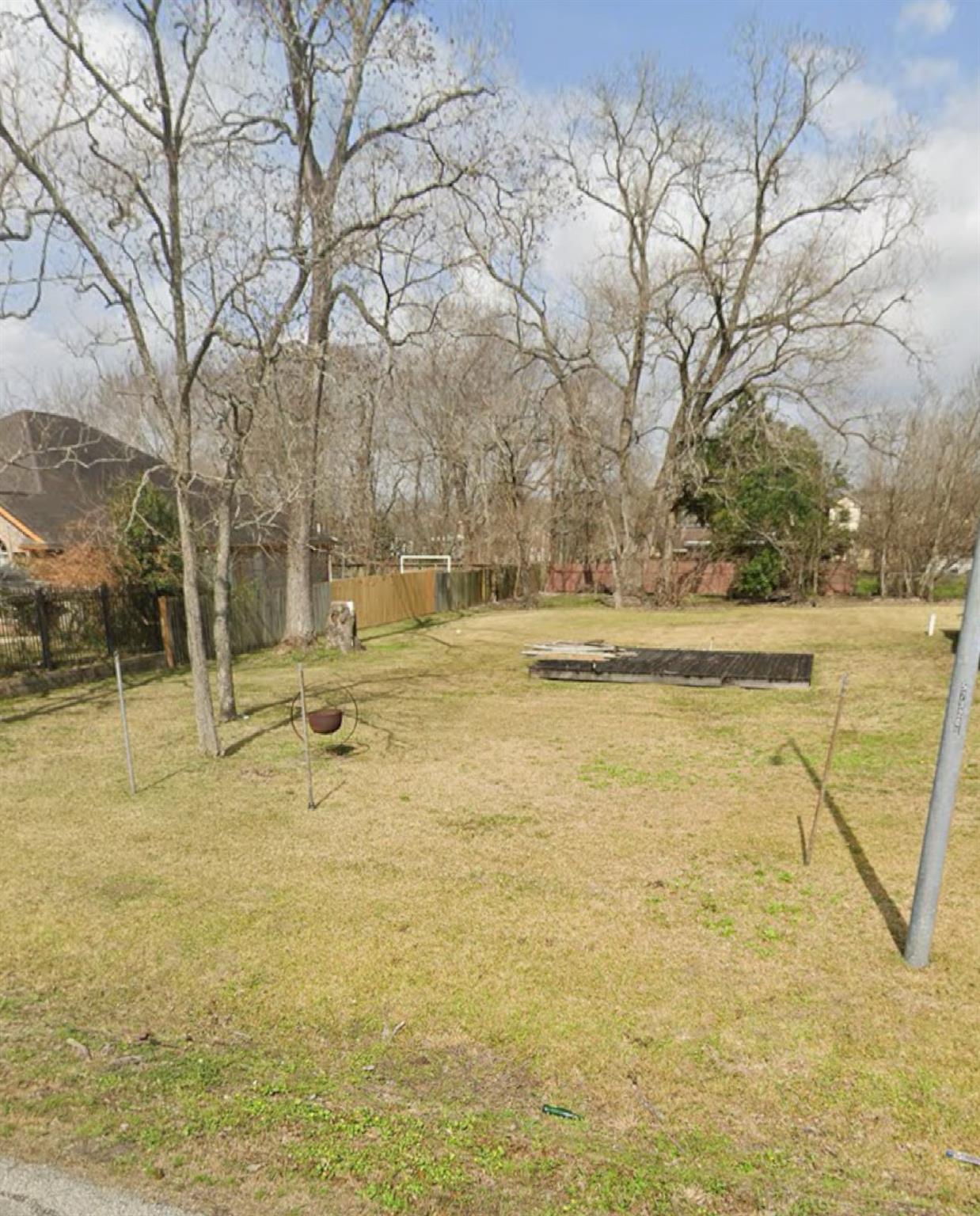 8127 Wetherby Lane