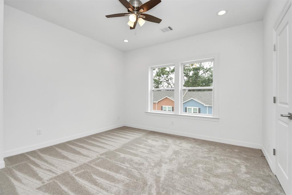 5262 Ella Boulevard # 300