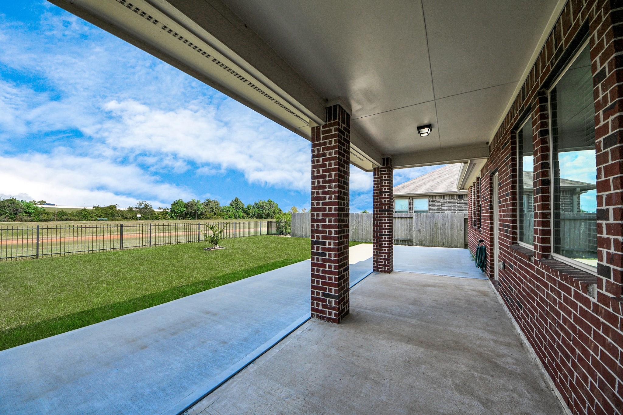 2707 Dry Creek Drive