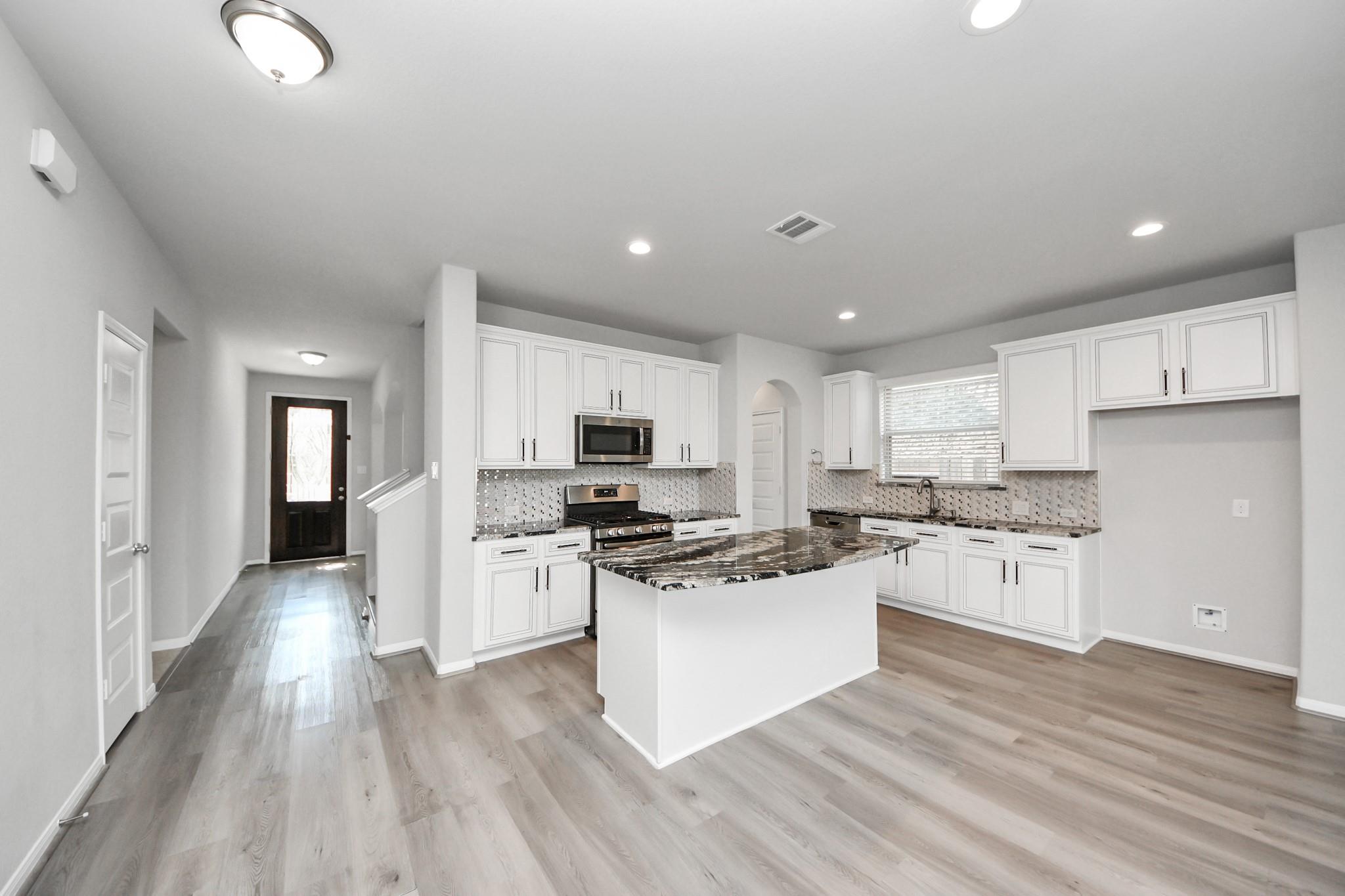 2707 Dry Creek Drive