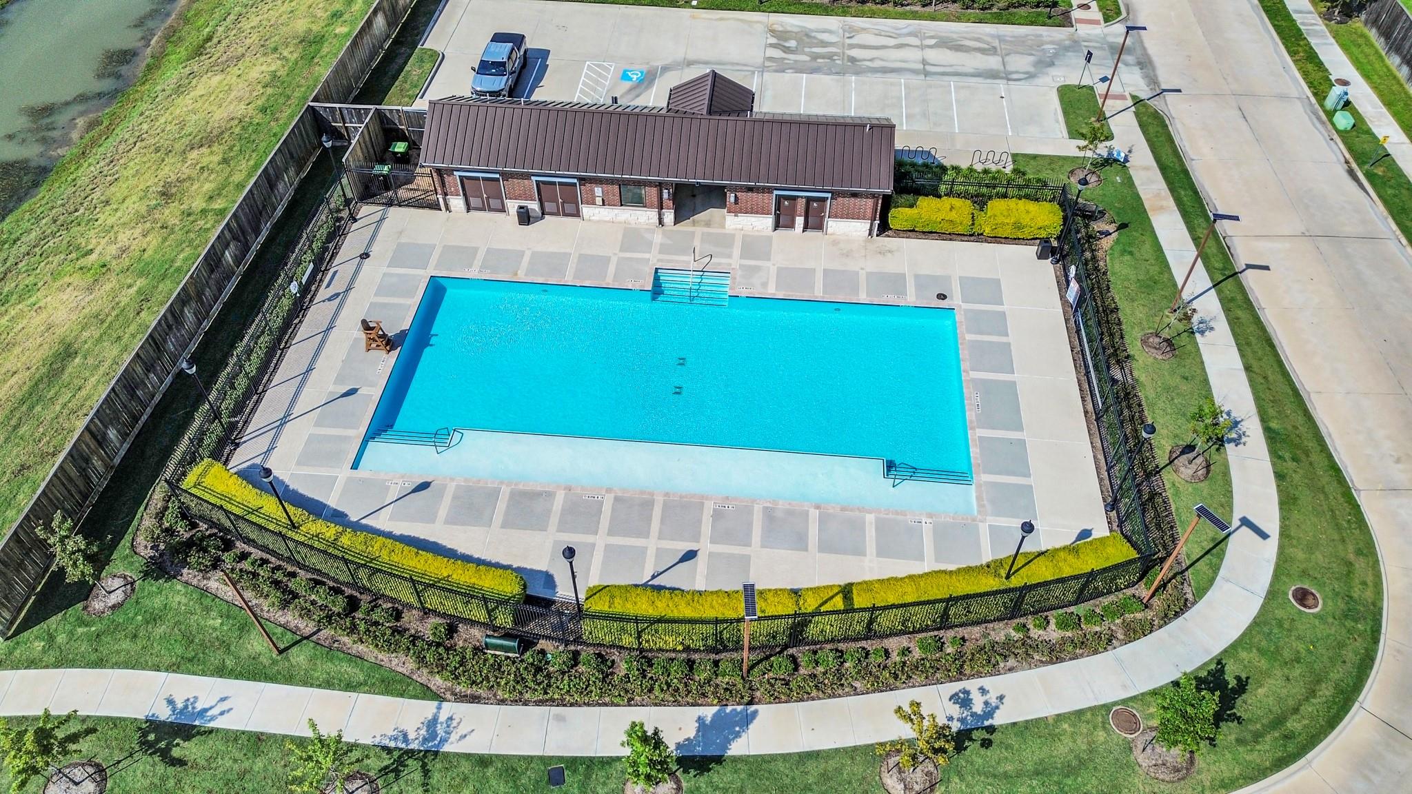 2707 Dry Creek Drive