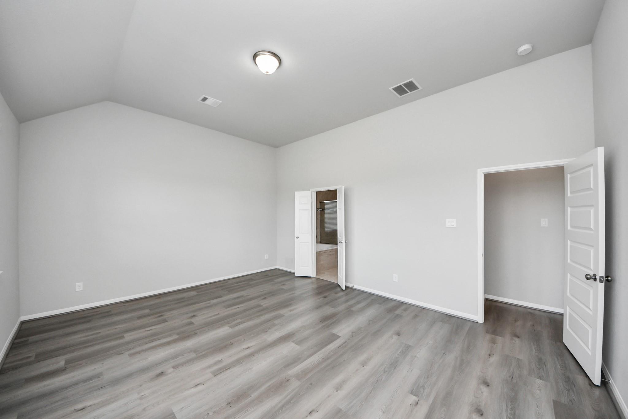 2707 Dry Creek Drive