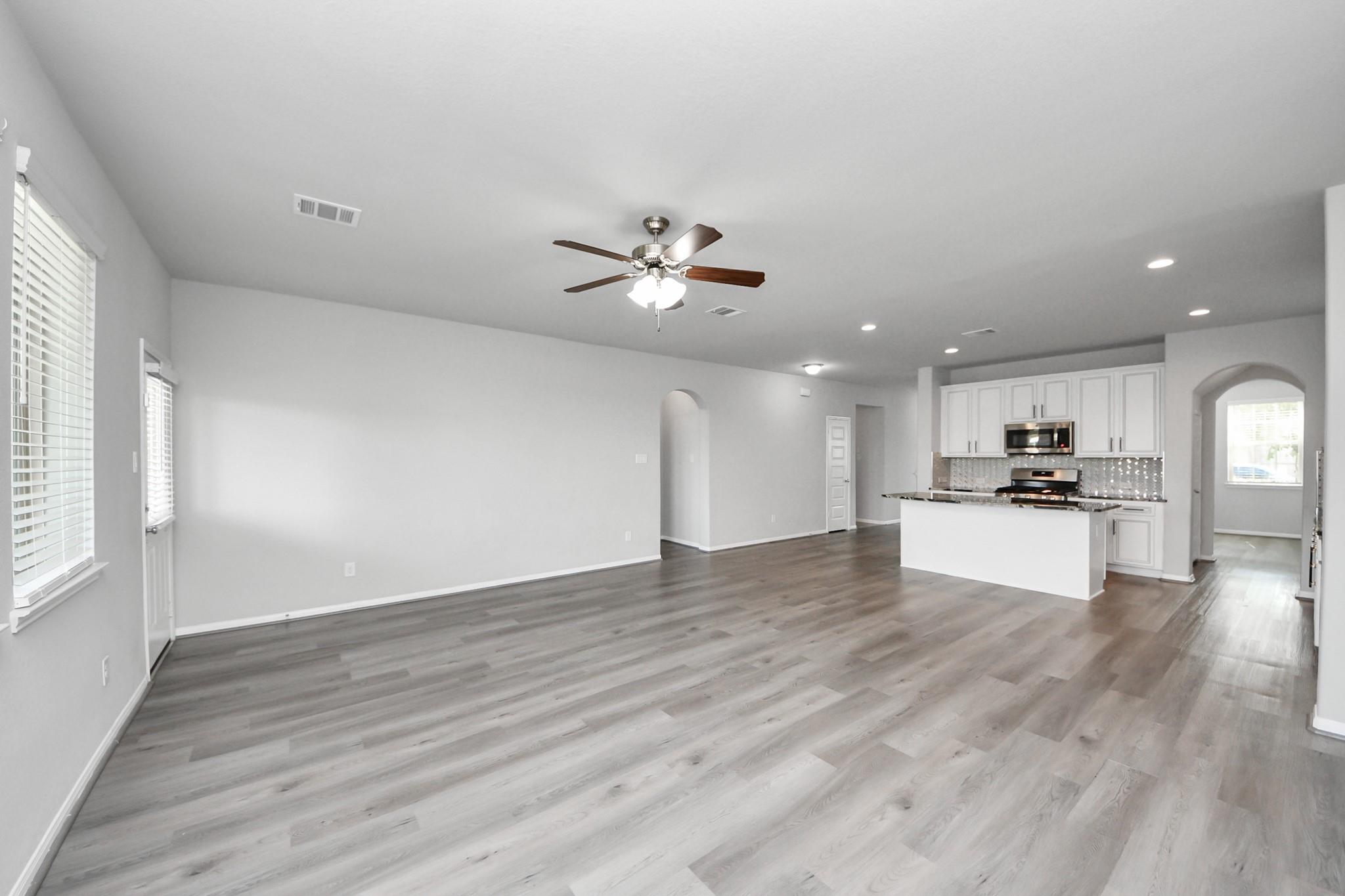 2707 Dry Creek Drive