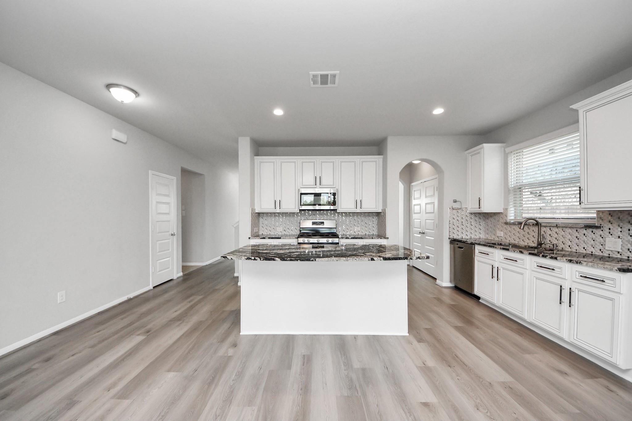 2707 Dry Creek Drive