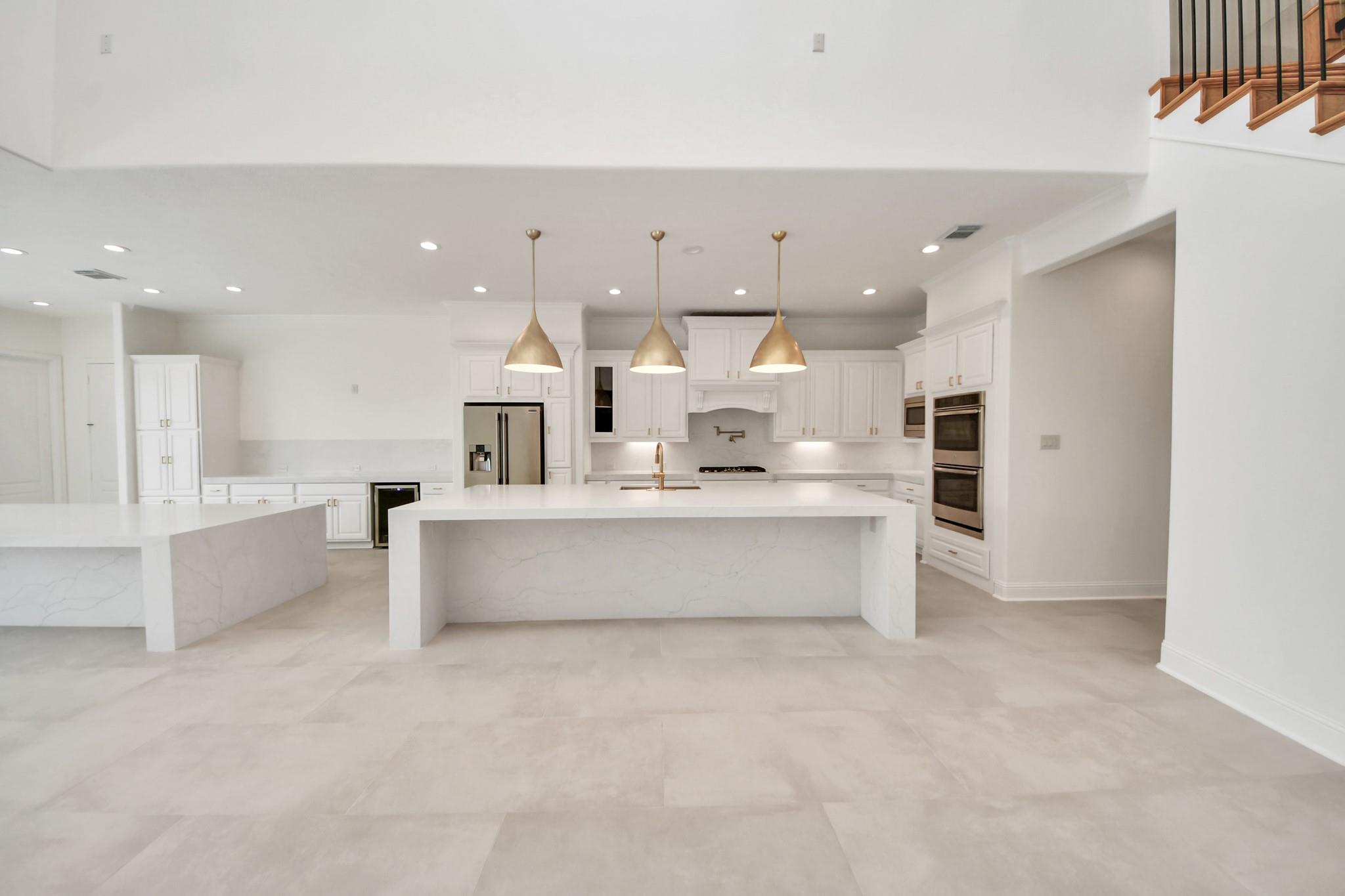 23514 Bellina Drive