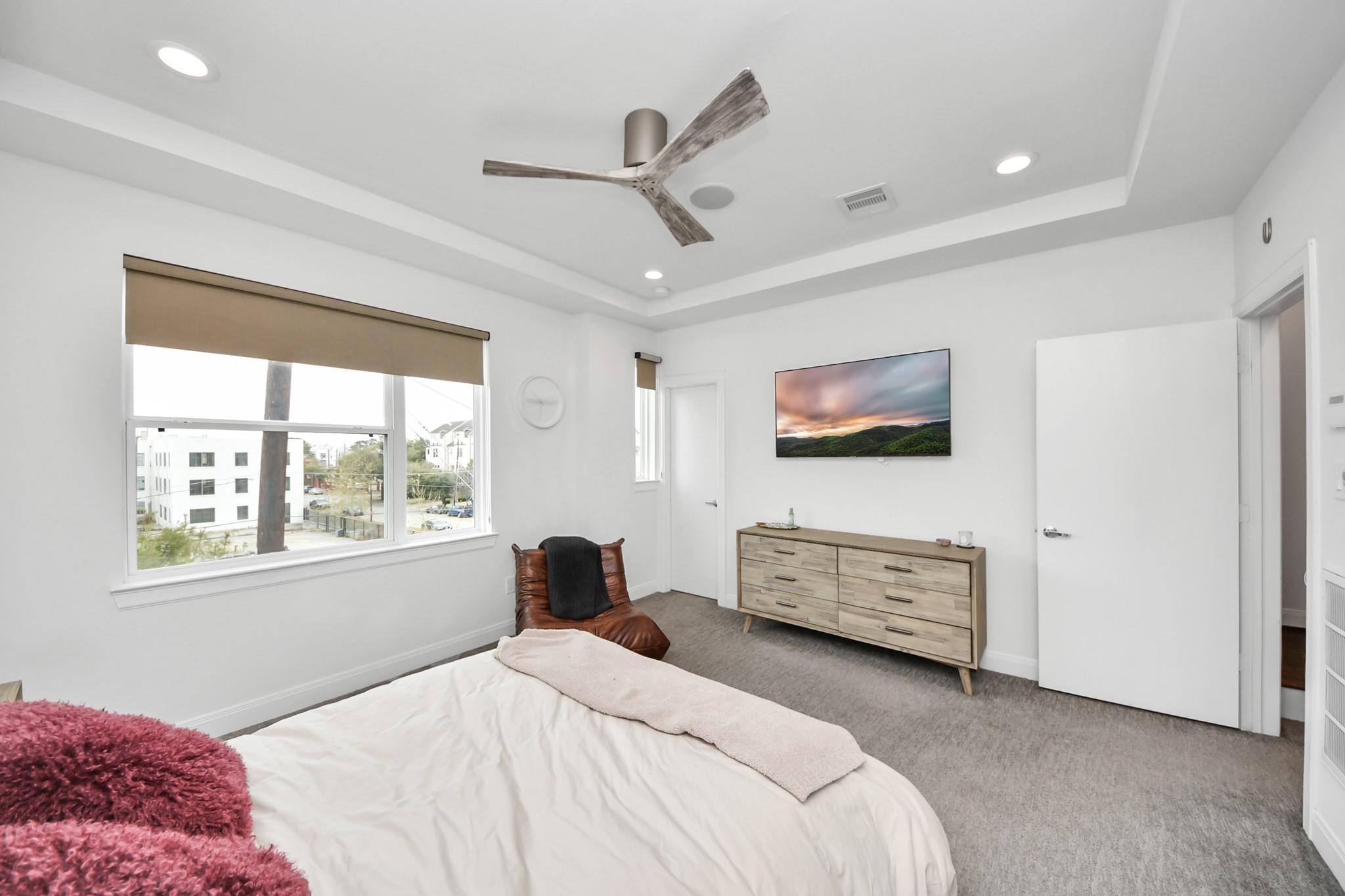 1721 Eado Point Lane