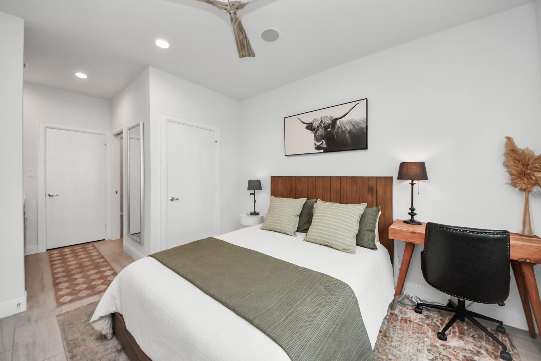 1721 Eado Point Lane